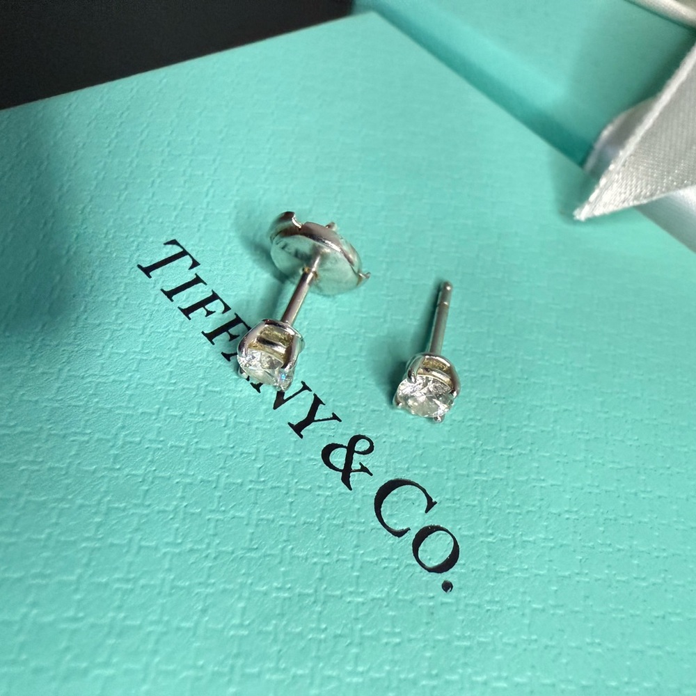 Tiffany & Co. platinum Stud Earrings (.25 carat)